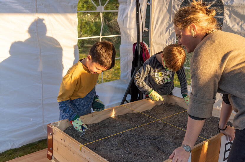 Ein Sommer im Museumspark KIDS – Diesen Sommer getöhrt der Park des Bernischen Historischen Museums den kleinsten Besucherinnen und Besuchern. Der Park verwandelt sich jeweils freitags und sonntags zwischen dem 5. Juli und dem 9. August 2020 in ein Kinderparadies. Das Museumsangebot ist kostenlos.