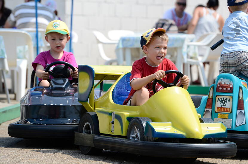 20% Rabatt im CONNY LAND in Lipperswil. Lade dir deinen Rabattgutschein herunter und erlebe fröhliche Abenteuer und unvergessliche Momente im Bodensee-Freizeitpark.