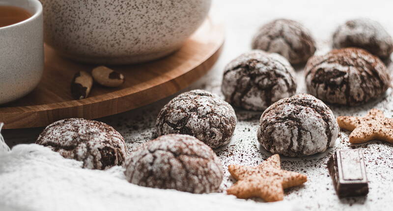 Ein traditionelles Weihnachts-Guetzli, welches in der Adventszeit in vielen Küchen mit Liebe und Hingabe für Familie, Freunde und Nachbarn gebacken wird.