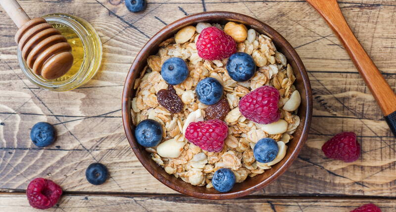 Questo birchermüesli è il segnale per un inizio salutare di un'escursione.