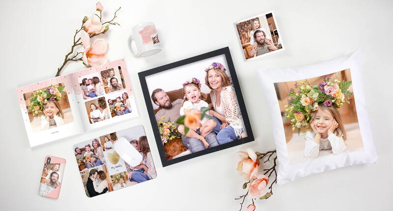 30 % de réduction sur tout l'assortiment de smartphoto. Télécharge ton code de réduction et profite de réduction sur tous tes achats chez smartphoto. Coques pour smartphones & tablettes, textiles, calendriers & agendas photo, stickers & étiquettes, toiles, posters & collages, jeux de cartes et cartes de vœux. Des possibilités illimitées et des prix records!