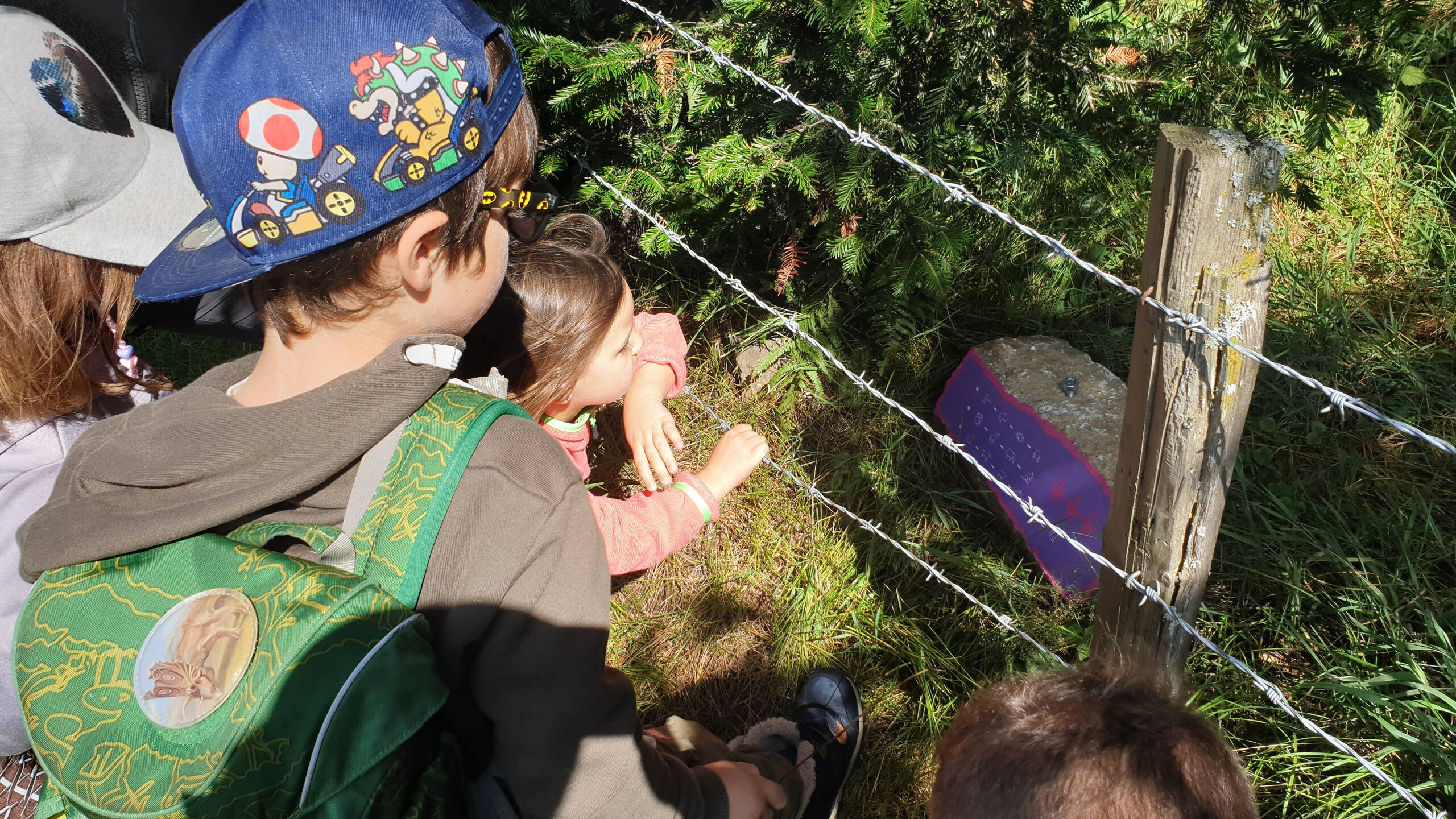 Ob Geheimtreffen Haselwarte in Sursee, Familienschnitzeljagd in Hasle Heiligkreuz oder Lungern – der Rabattcode kann für alle Standorte bezogen werden. Du möchtest an mehreren Schnitzeljagden teilnehmen? Auch das ist möglich, da der Rabatt pro Kalenderjahr beliebig oft eingelöst werden darf.