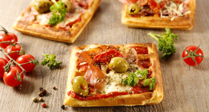 Ein günstiges und leckeres Hauptgericht, welches allen am Tisch schmeckt. Wunschbelag auflegen, ab in den Ofen und mit einem knackigen Salat servieren.