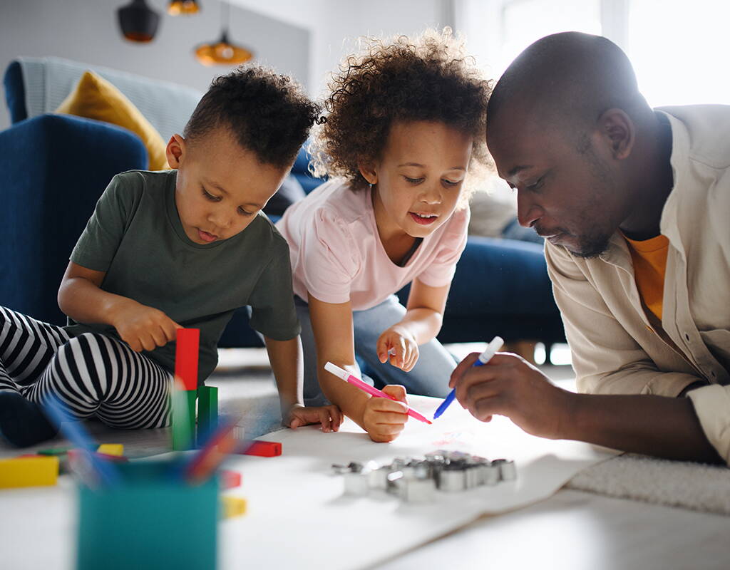 Adatte alle stagioni, a San Valentino, alla festa della mamma, a Pasqua, a Natale, ai compleanni, qui troverete molte altre idee da realizzare e colorare.