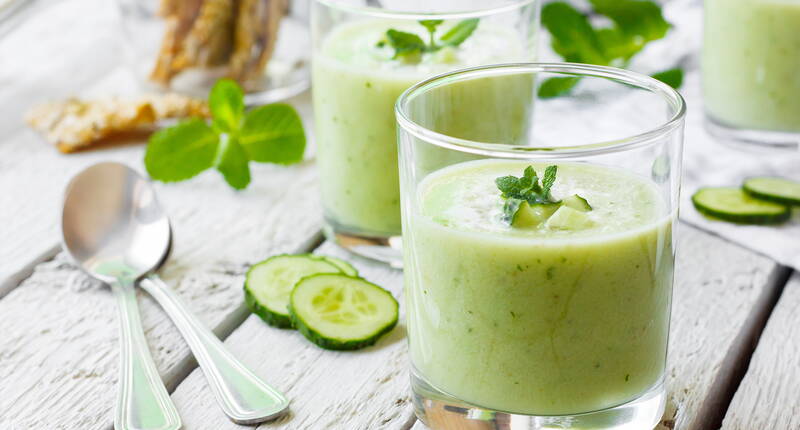 Eine superleckere Suppe, die auch an heissen Sommertagen Erfrischung bietet. Dazu noch gesund und vitaminreich.