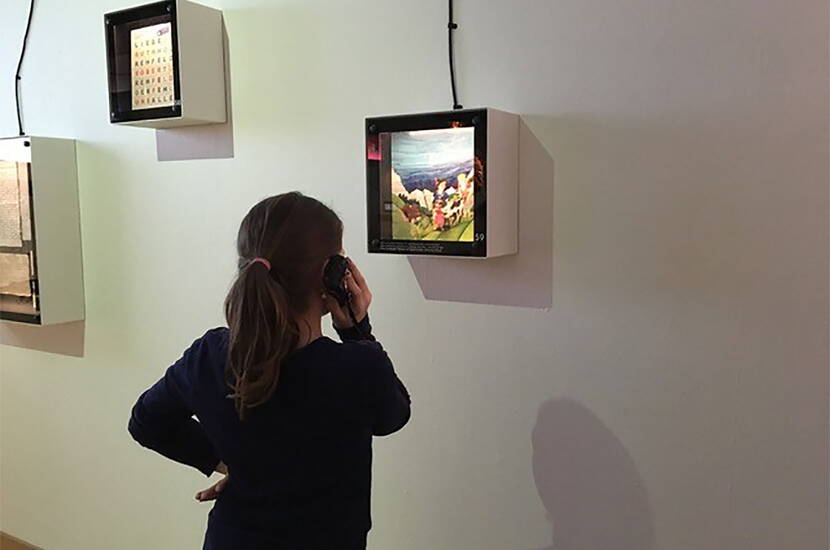 Ein Ausflug ins Museum ist immer ein Hit. Nach einer fast einjährigen Umbauphase ist das Museum für Kommunikation in Bern nun schon eine Weile wieder geöffnet. Mit grosser Erwartung besuchten wir mit unseren drei Kindern (9, 8 und 6 Jahre) das wieder eröffnete Museum. Wir konnten viel Neues entdecken.