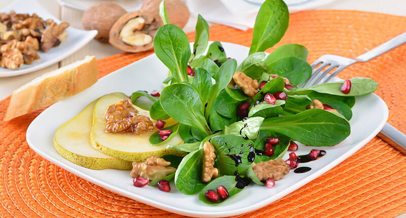 Unser Powersalat, welcher dich auch in der dunkleren Jahreszeit mit Vitaminen und gesunden Ballaststoffen versorgt.